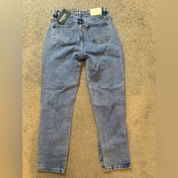 High Rise Mom Jeans - Picture 2 of 2